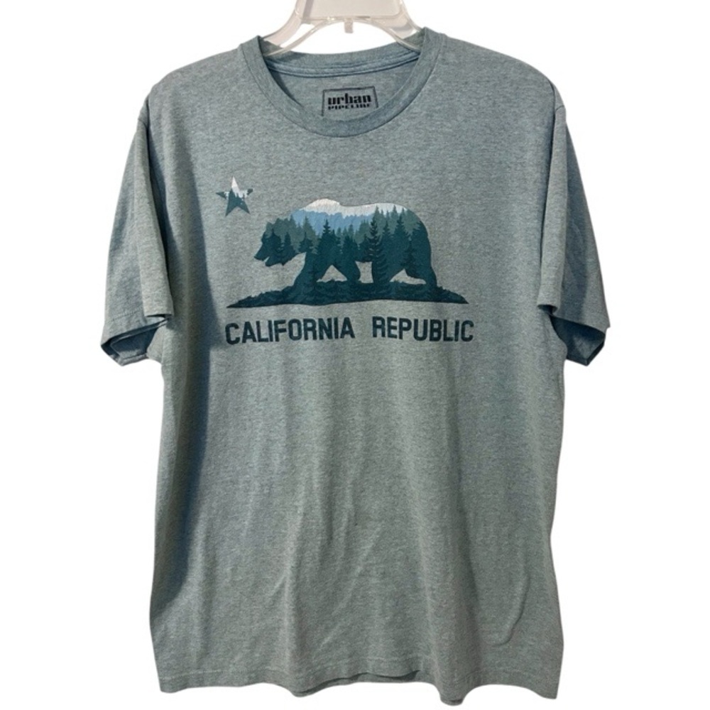 Urban Pipeline Green California Republic Bear Graphic Tee